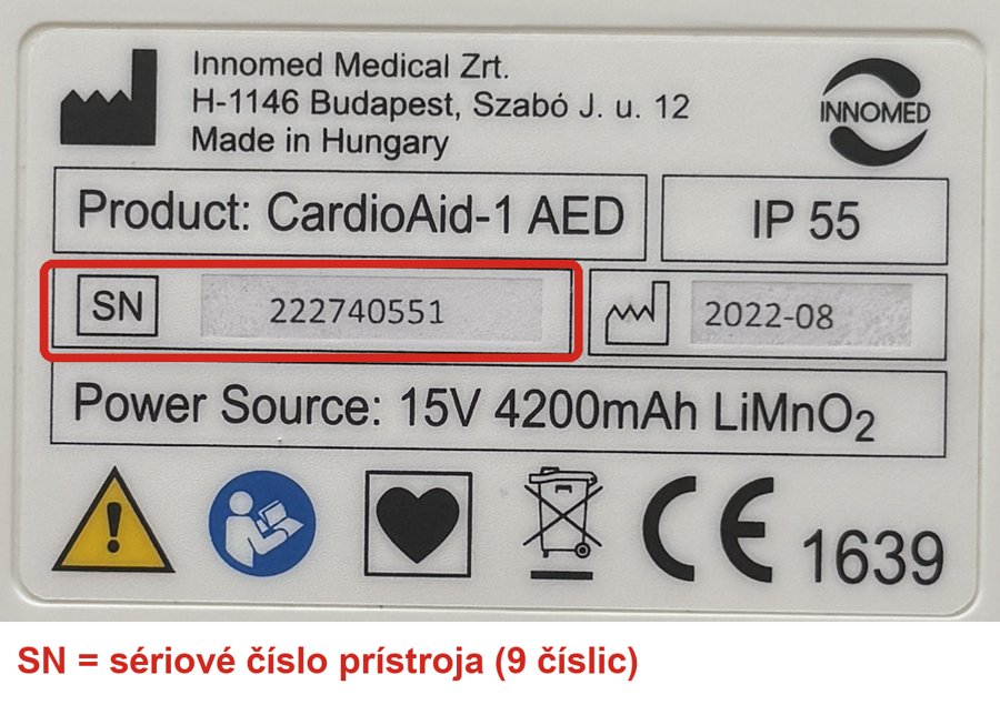 Detail štítku CardioAid-1 so sériovým číslom SN